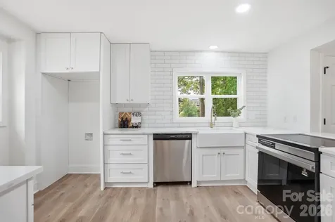 7015 Chelsea Day Lane Tega Cay SC 29708
