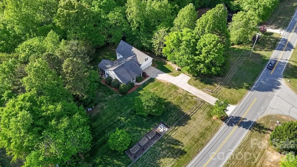 1048 Brevard Place Road Iron Station NC 28080