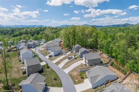 220 Roper Street Candler NC 28715