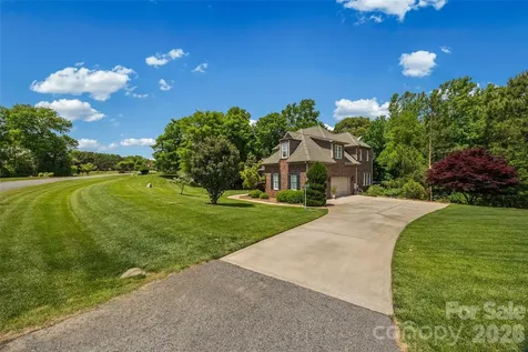 5826 Natoma Road Clover SC 29710