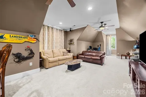 5826 Natoma Road Clover SC 29710