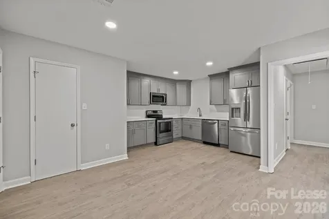 1853 Lakedell Drive Charlotte NC 28215