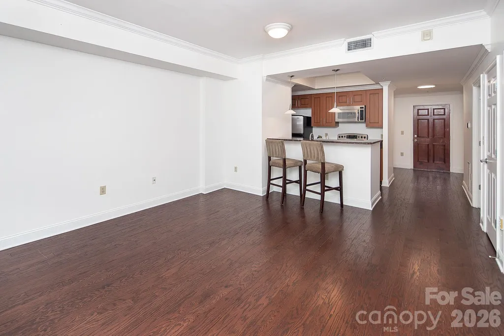 300 W 5th Street W Charlotte NC 28202
