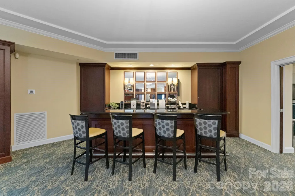 300 W 5th Street W Charlotte NC 28202