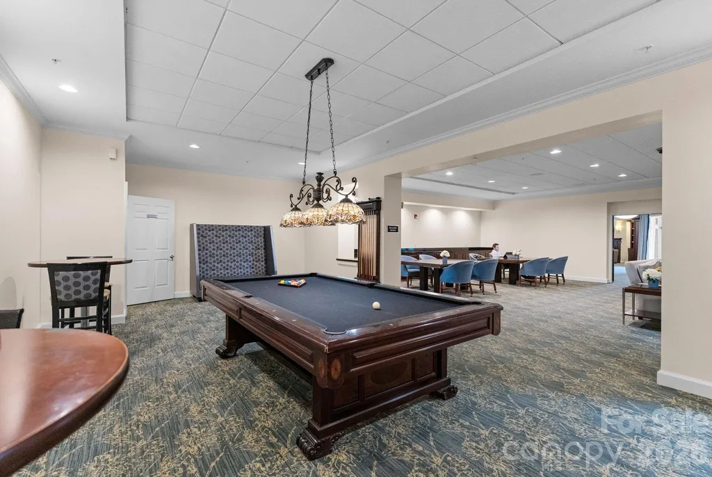 300 W 5th Street W Charlotte NC 28202