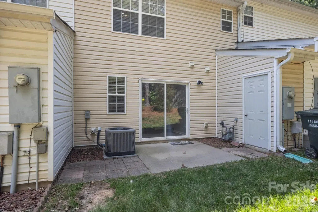 11540 Briddle Hall Court Charlotte NC 28214
