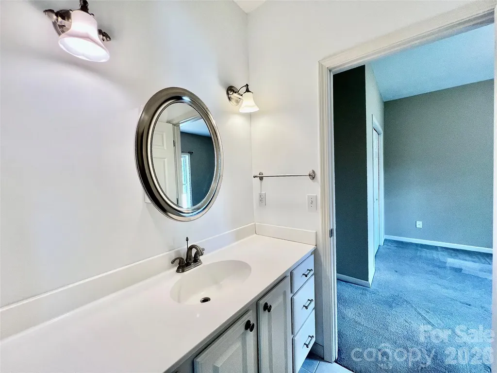 7 Curtis Drive Hendersonville NC 28739
