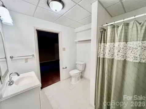 7 Curtis Drive Hendersonville NC 28739