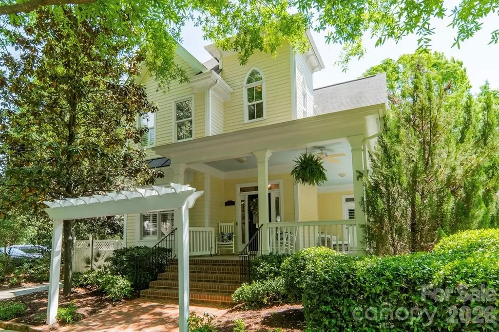 6121 Caseys Side Way Fort Mill SC 29708