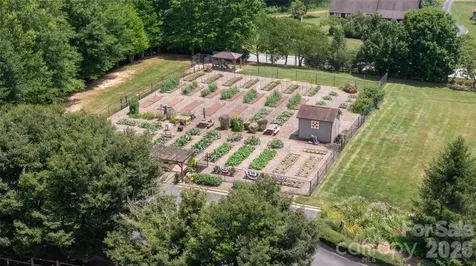 24 Triple Fairways Drive Hendersonville NC 28739