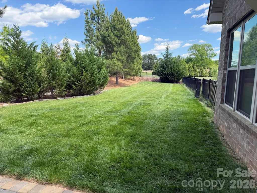 401 Hollyhock Drive Weddington NC 28104