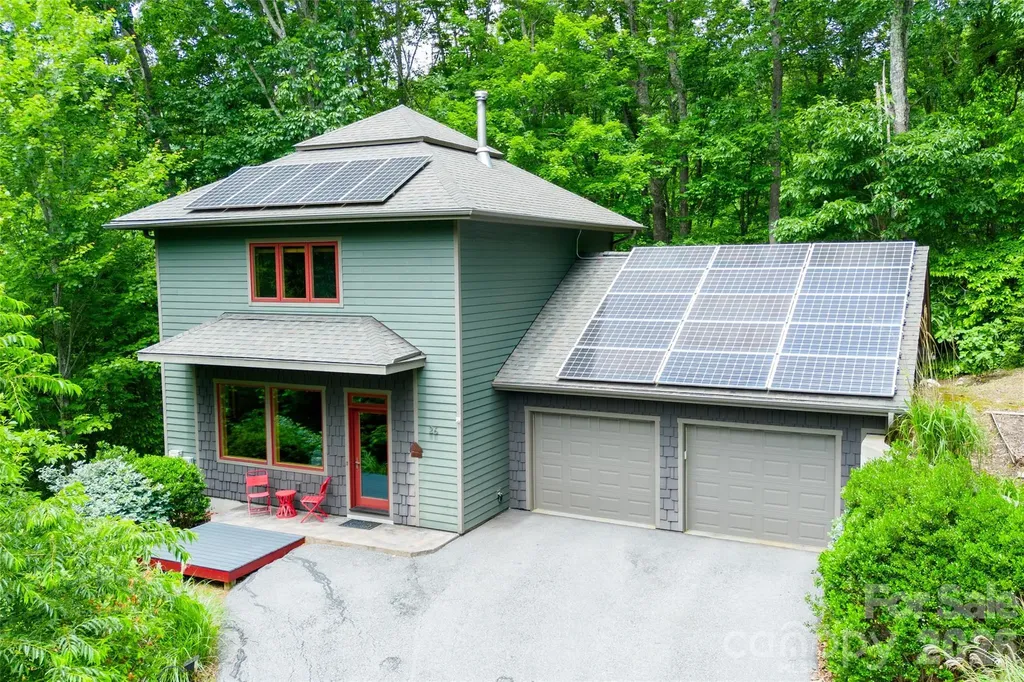26 Robinson Creek Road Asheville NC 28803