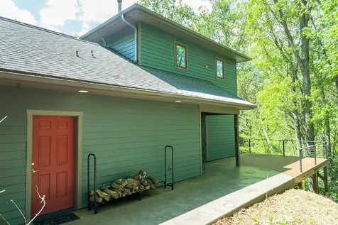 26 Robinson Creek Road Asheville NC 28803