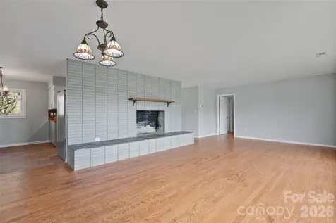 441 Mulberry Street Clyde NC 28721