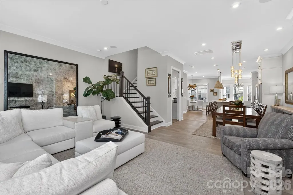 2547 Deacon Avenue Charlotte NC 28204