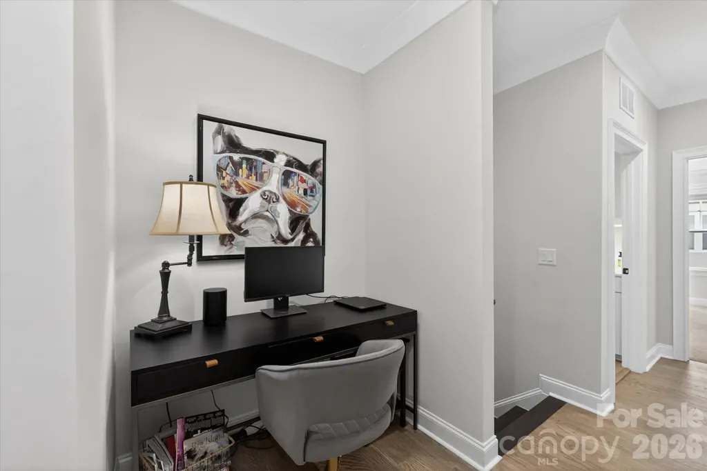 2547 Deacon Avenue Charlotte NC 28204
