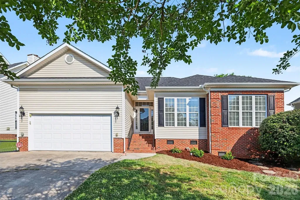 208 Riverfront Parkway Mount Holly NC 28120