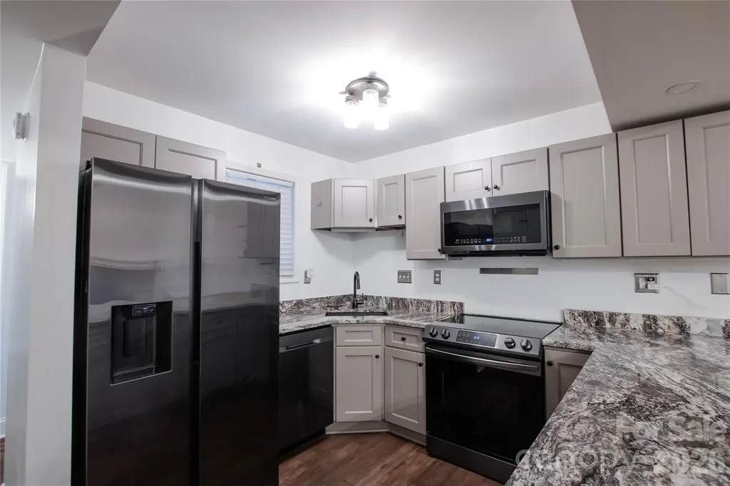 100 Willow Run Drive Gastonia NC 28056
