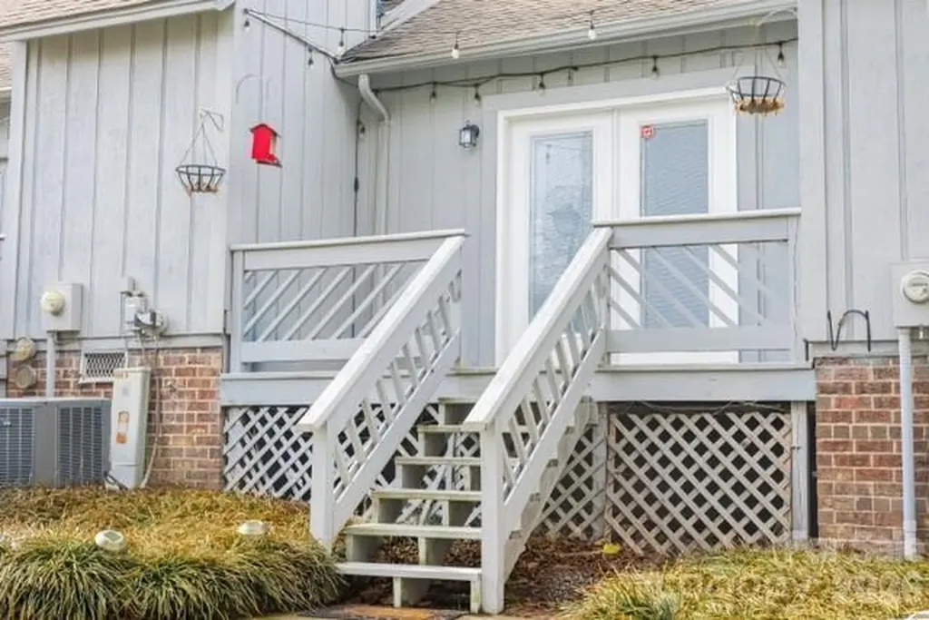 100 Willow Run Drive Gastonia NC 28056