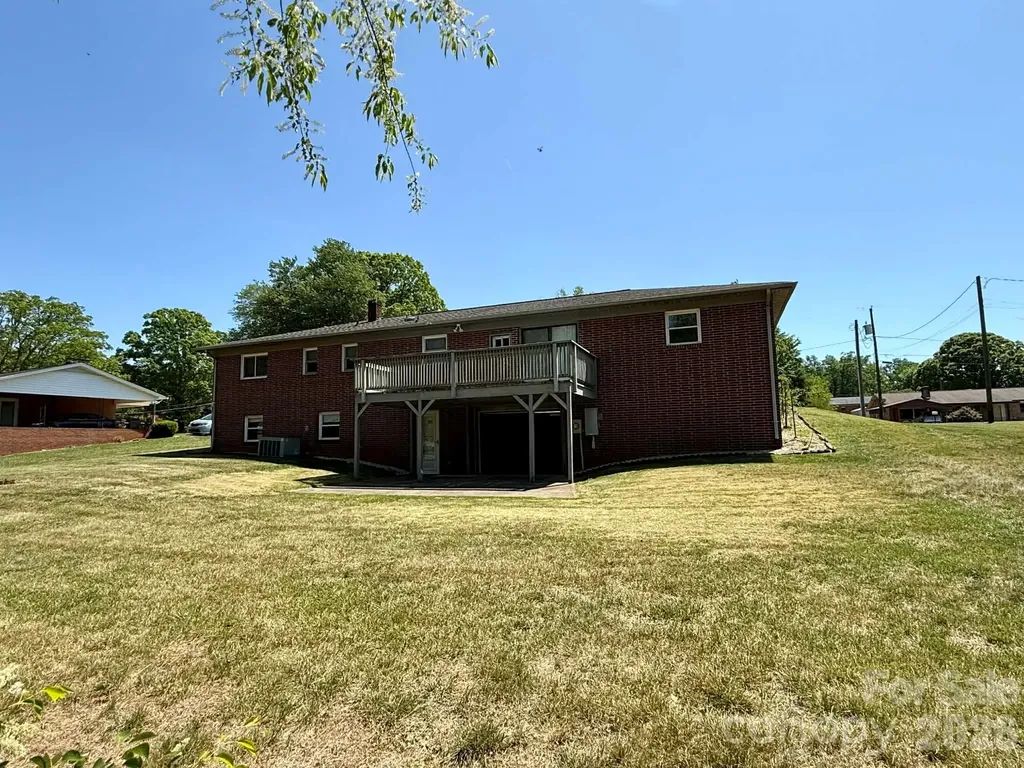 3195 Westview Street Valdese NC 28690