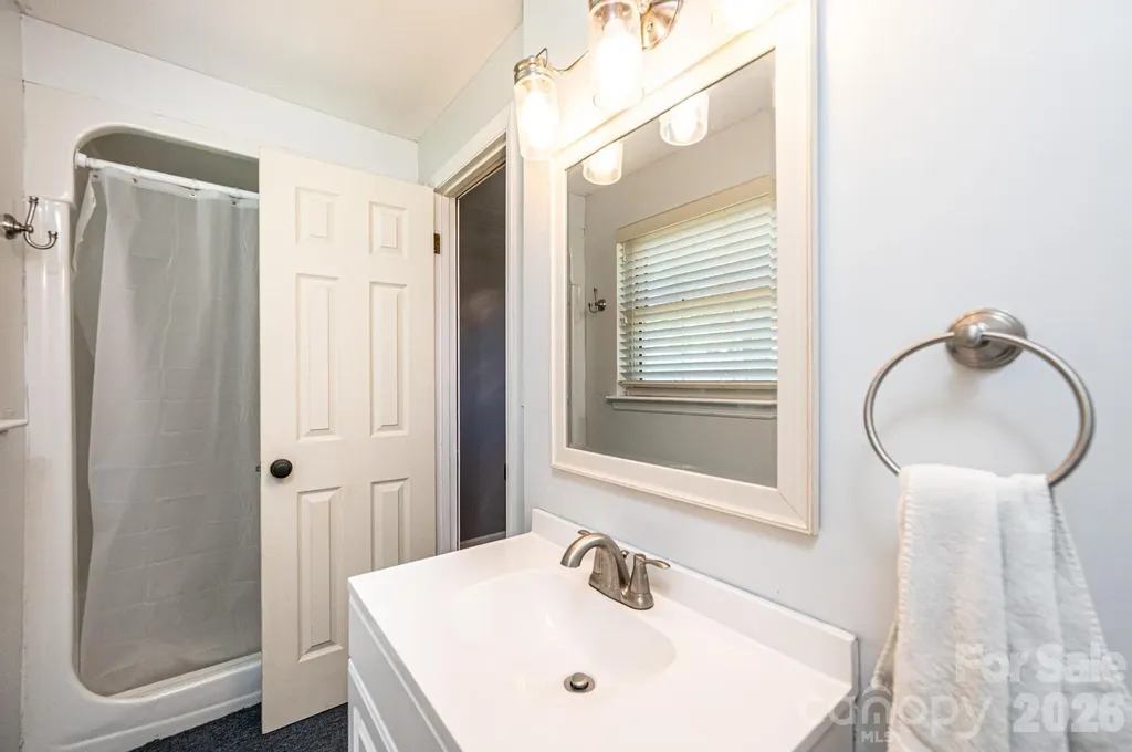 2984 Lutz Boulevard Newton NC 28658