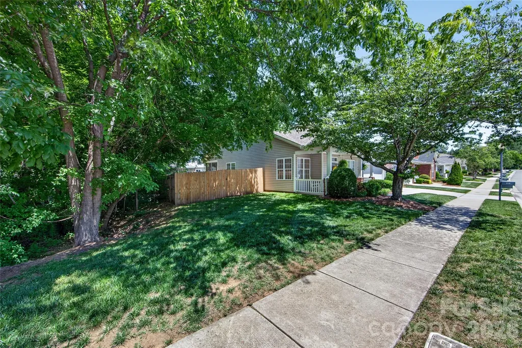 510 Ridgely Green Drive Pineville NC 28134