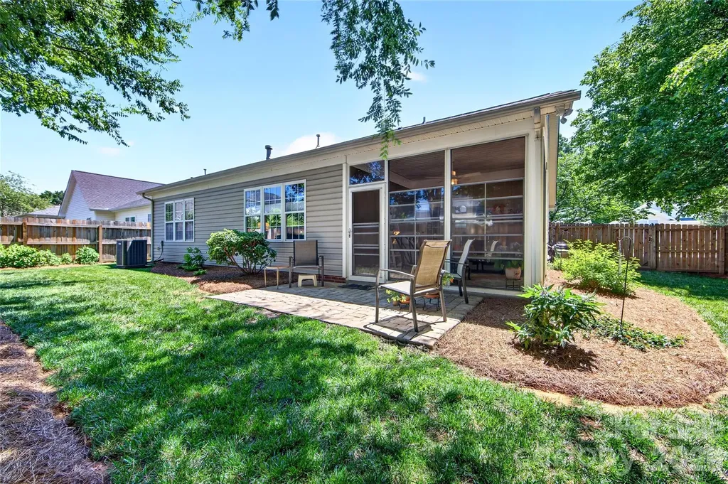 510 Ridgely Green Drive Pineville NC 28134