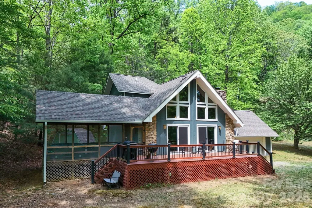 491 Mckenzie Way S Old Fort NC 28762