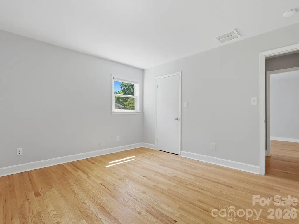 7401 Woodstream Drive Charlotte NC 28210