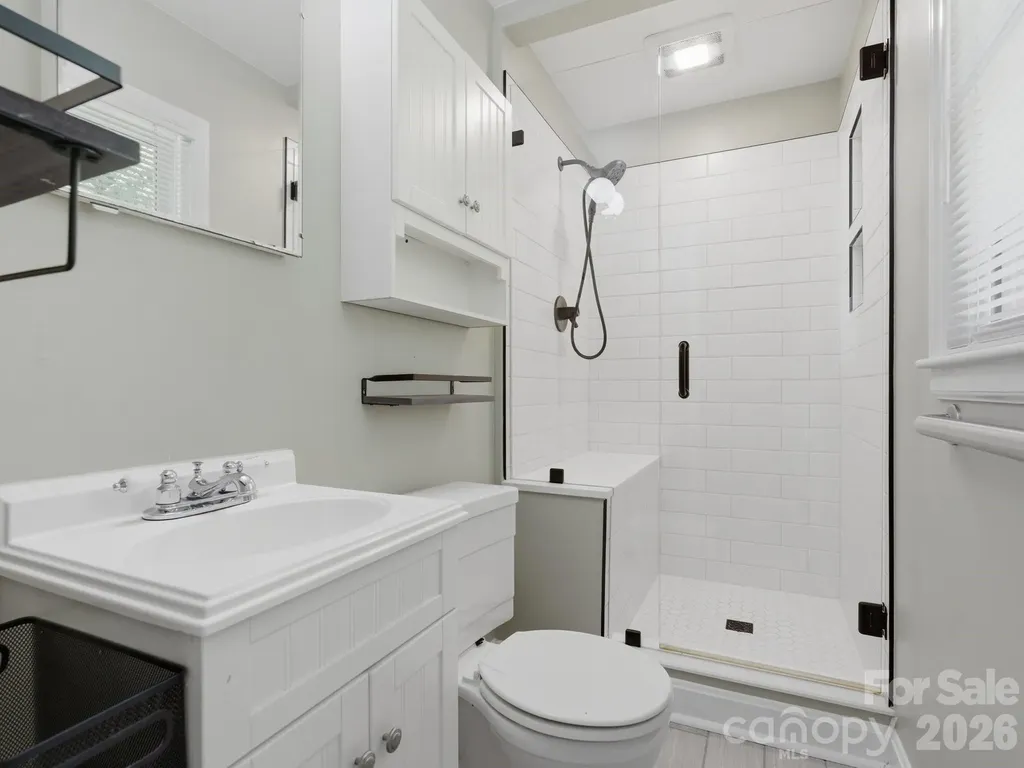 7401 Woodstream Drive Charlotte NC 28210