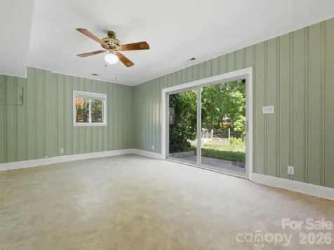 7401 Woodstream Drive Charlotte NC 28210