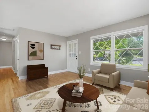 7401 Woodstream Drive Charlotte NC 28210