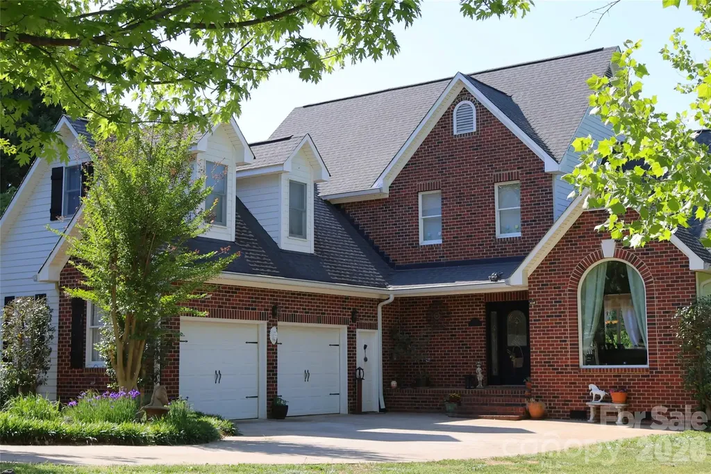 2325 Perry Road Denver NC 28037