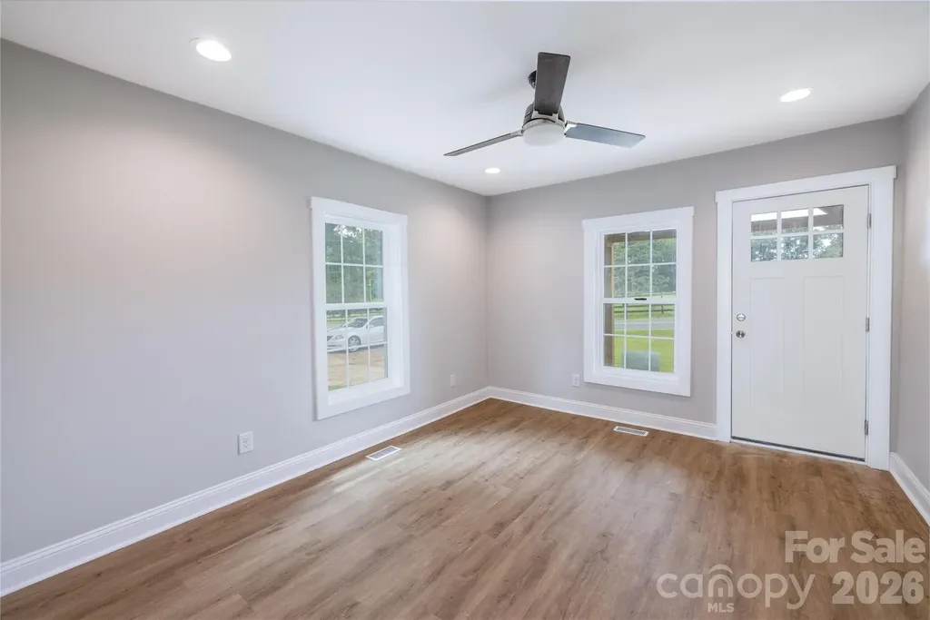 603 Hogan Farm Road Seagrove NC 27341
