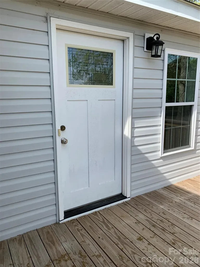603 Hogan Farm Road Seagrove NC 27341