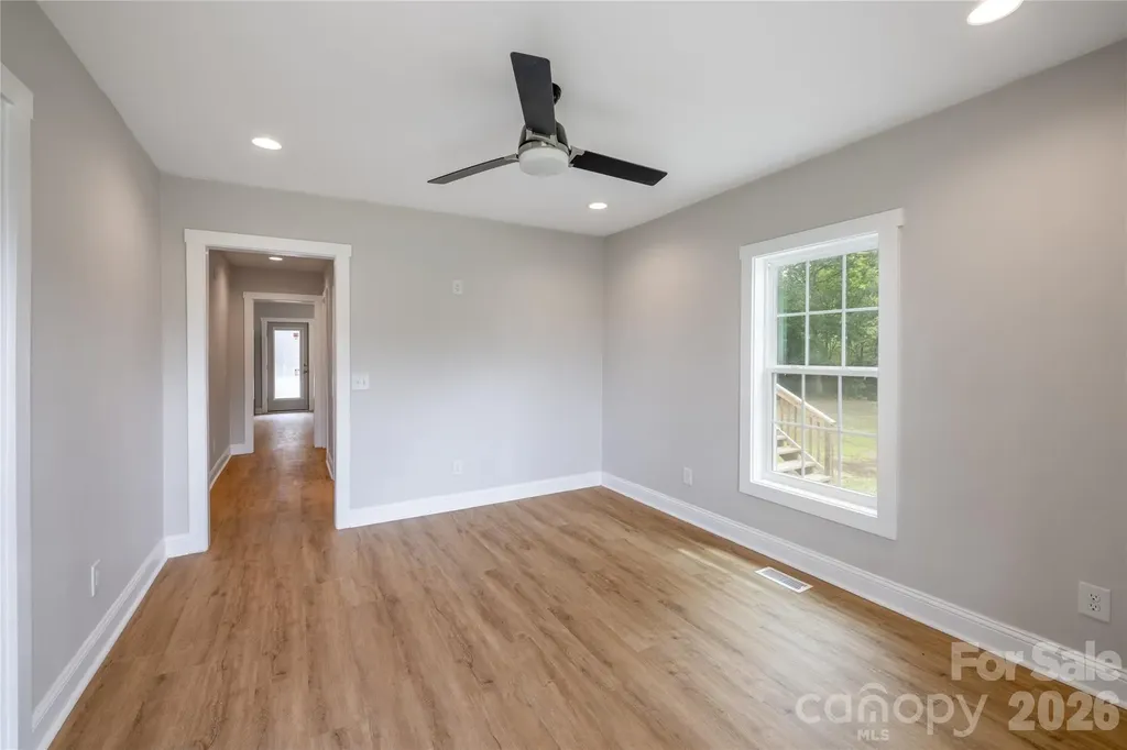 603 Hogan Farm Road Seagrove NC 27341