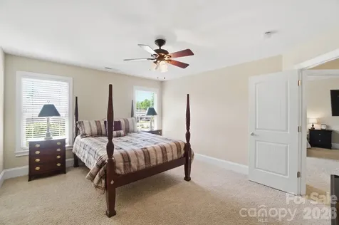 159 Riverchase Lane Mooresville NC 28115