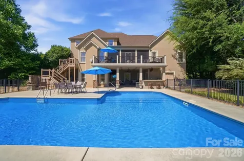 159 Riverchase Lane Mooresville NC 28115