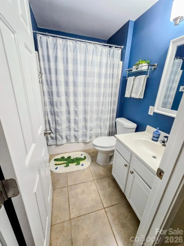 6005 Boathouse Lane Cramerton NC 28032
