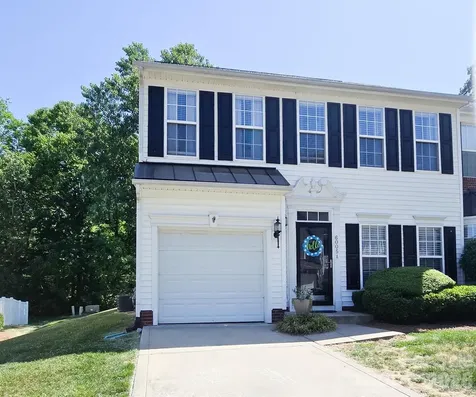 6005 Boathouse Lane Cramerton NC 28032