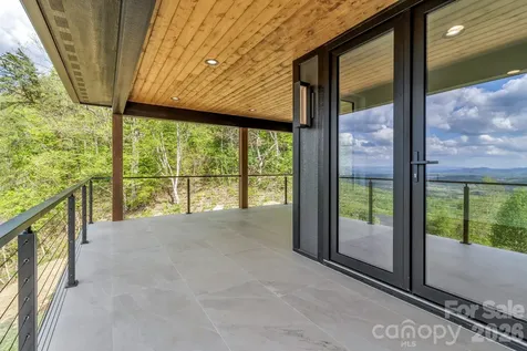 134 View Ridge Parkway Leicester NC 28748