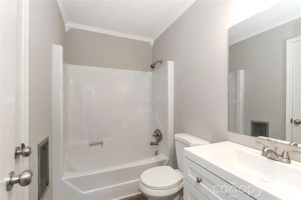 170 Hemingway Lane Statesville NC 28625
