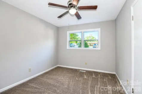 170 Hemingway Lane Statesville NC 28625