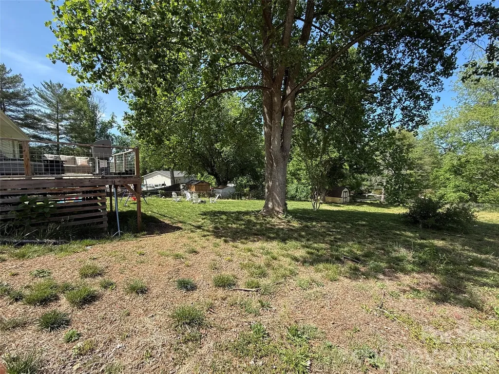 3678 Vantage Heights Circle Lenoir NC 28645
