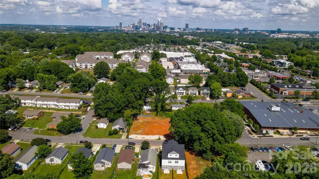 2522 Deherradora Avenue Charlotte NC 28208