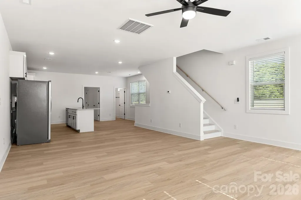 2522 Deherradora Avenue Charlotte NC 28208