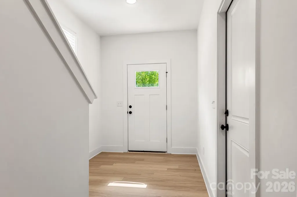 2522 Deherradora Avenue Charlotte NC 28208