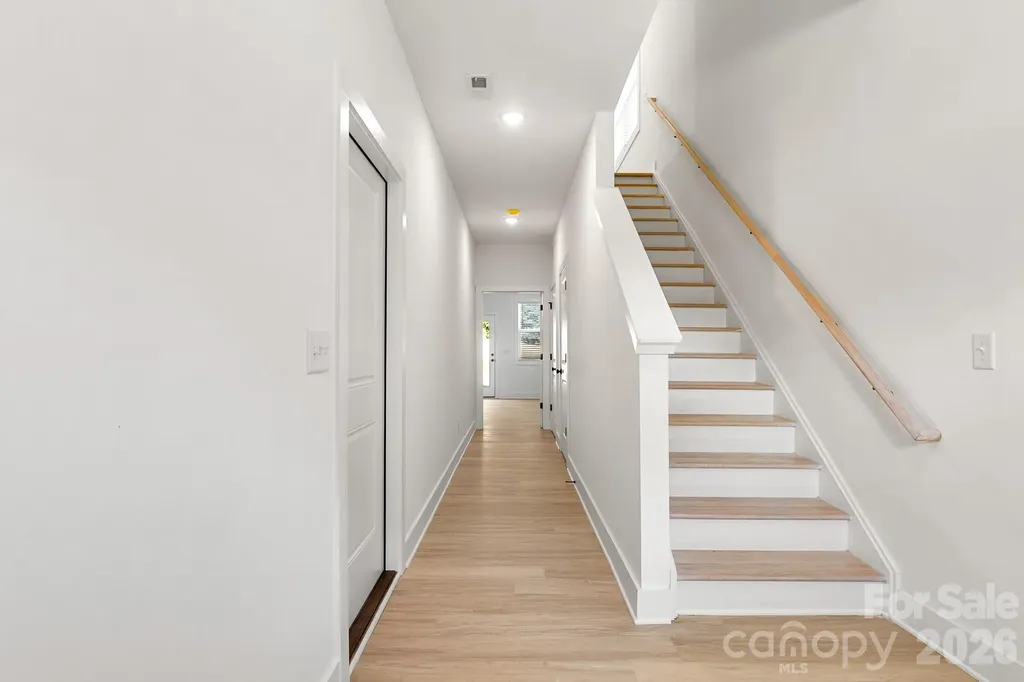 2522 Deherradora Avenue Charlotte NC 28208