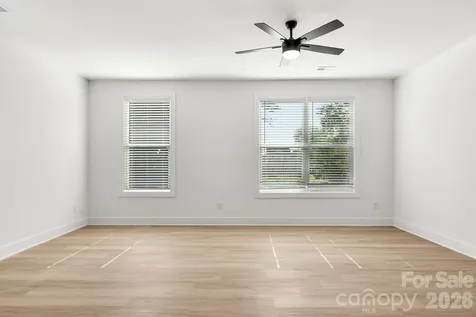 2522 Deherradora Avenue Charlotte NC 28208