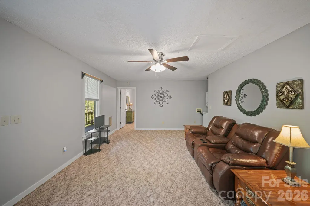 149 Greentree Lane Canton NC 28716